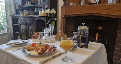 The Sycamore Guest House