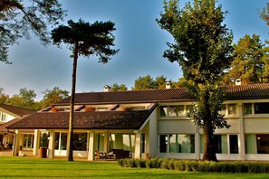 Exterior - Golf Hotel La Pinetina (Carbonate)