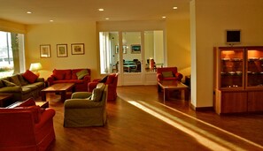 Interior - Golf Hotel La Pinetina (Carbonate)