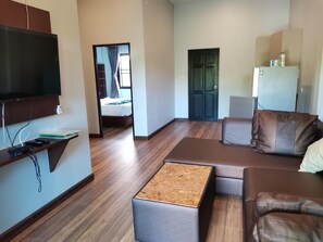 Two Bedroom Apartment | In-room safe, desk, blackout drapes, free WiFi