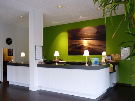 Recepción. Hôtel Vert