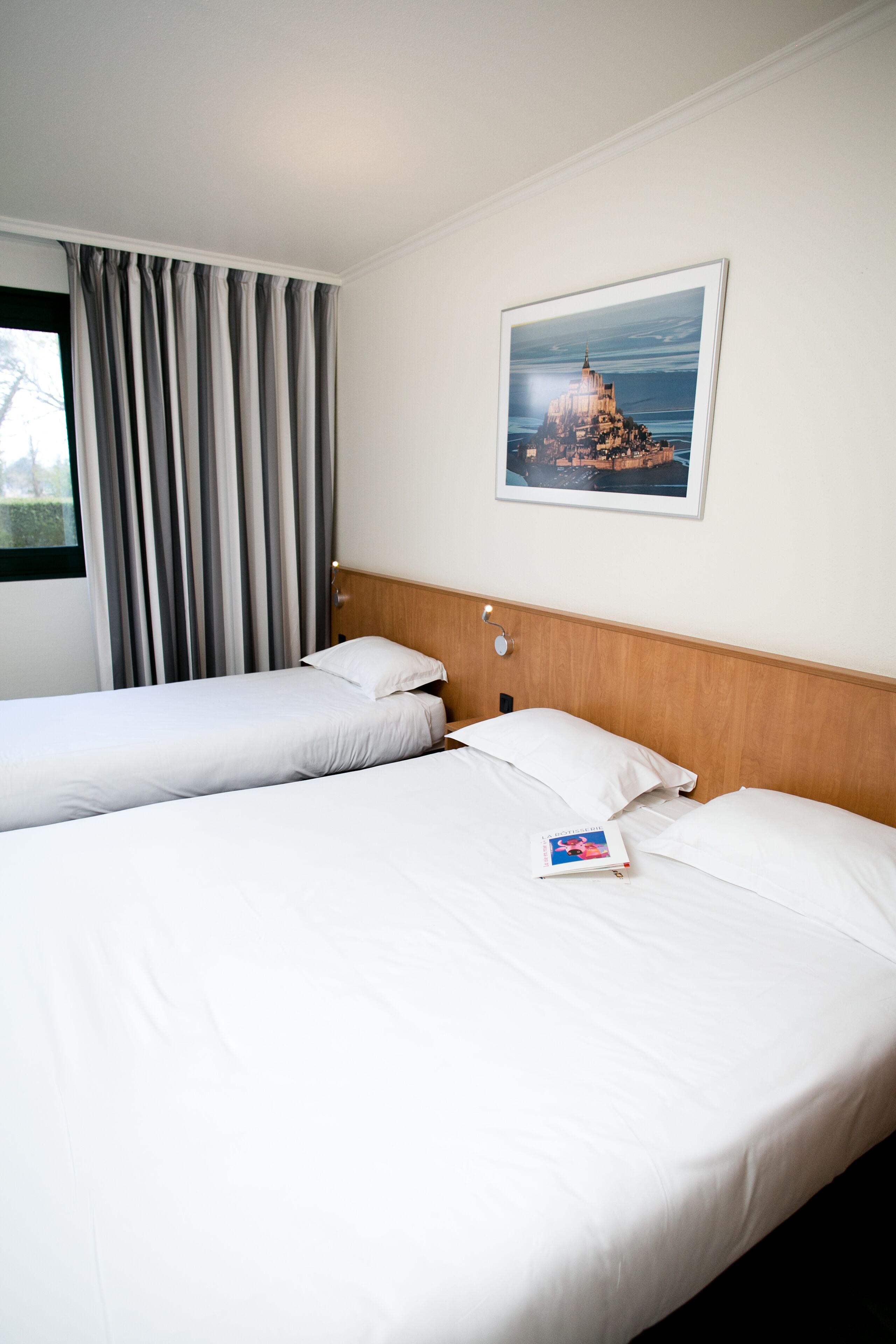 triple room | desk, soundproofing, iron/ironing board, free wifi