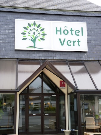 Entrada de la propiedad. Hôtel Vert