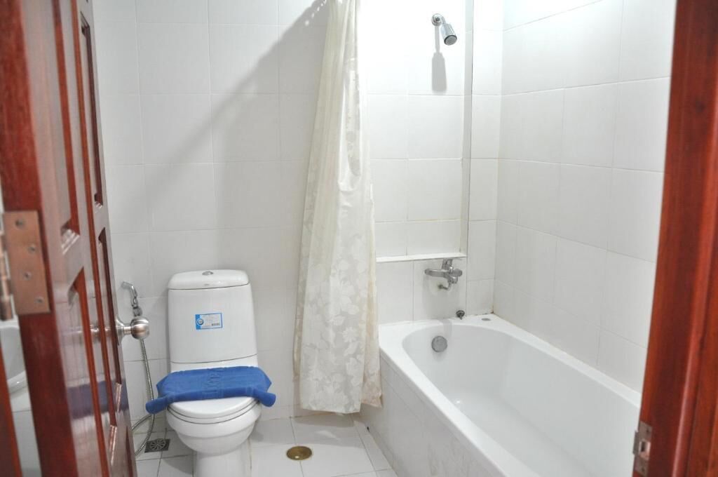 Photo - Highfive Hotel