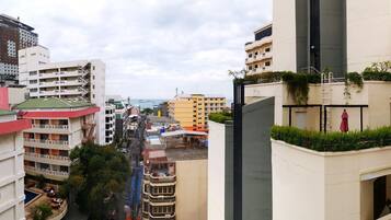 Grand Double Room | Terrace/patio