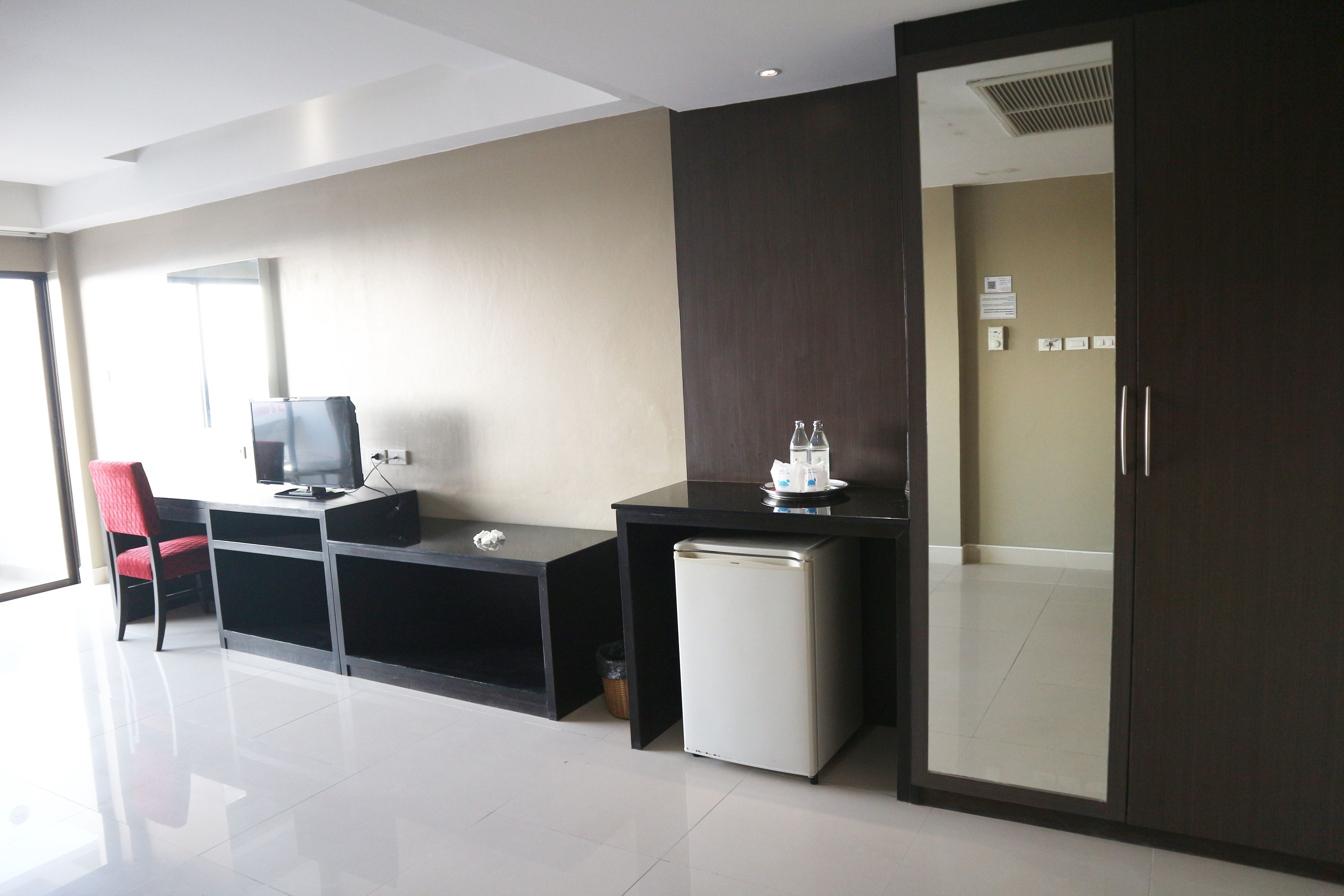 Photo - Welcome Plaza Hotel