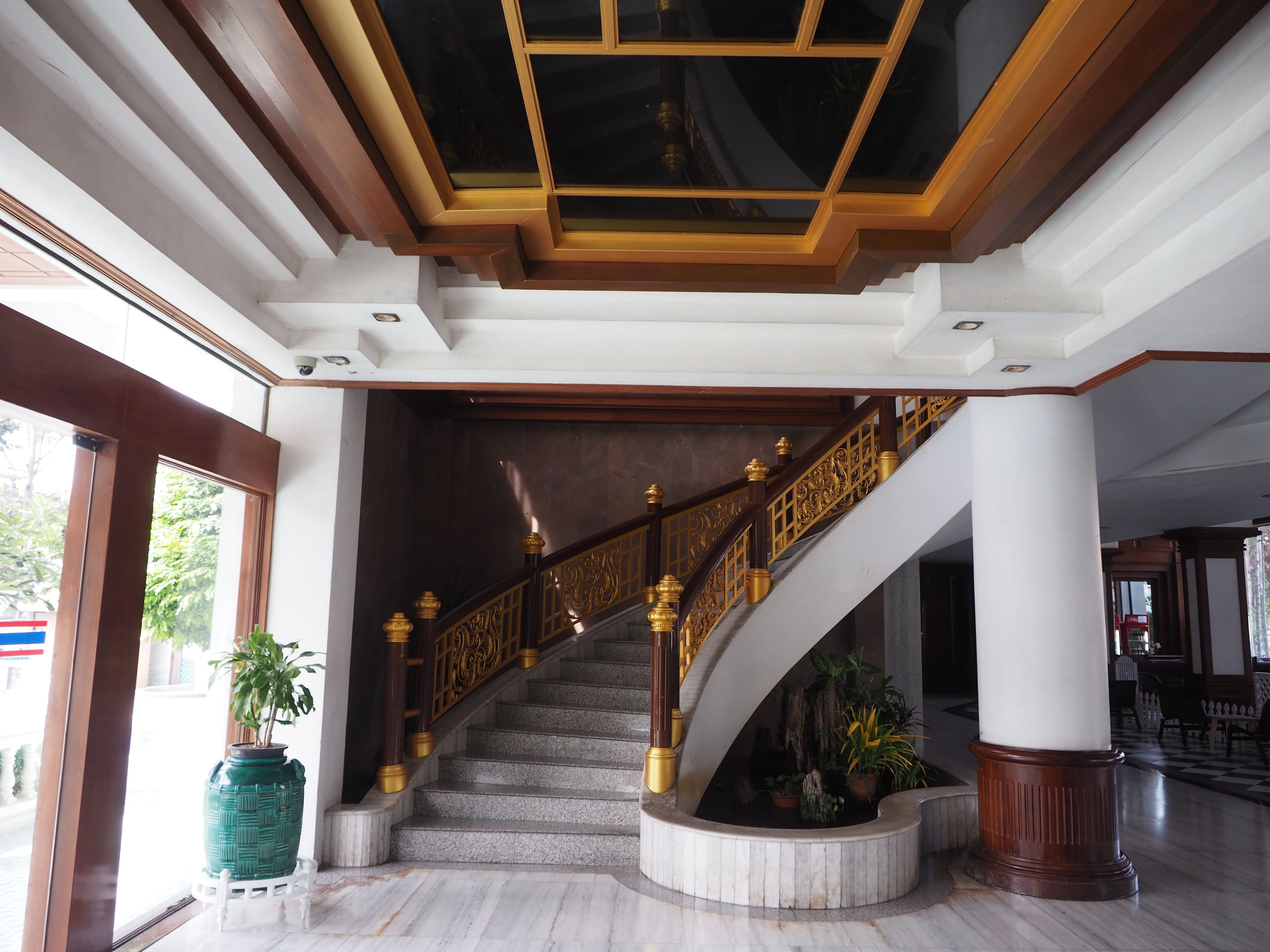 Photo - Welcome Plaza Hotel