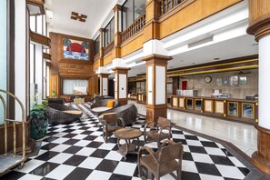 Sala de estar en el lobby