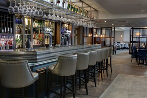 Bar (en la propiedad)