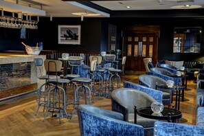Bar (on property) - Manor Hotel Solihull, BW Signature Collection (Solihull)