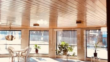 Tina de hidromasaje interior