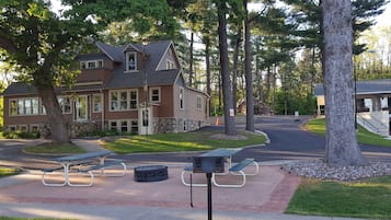 Área de parrilladas y picnic