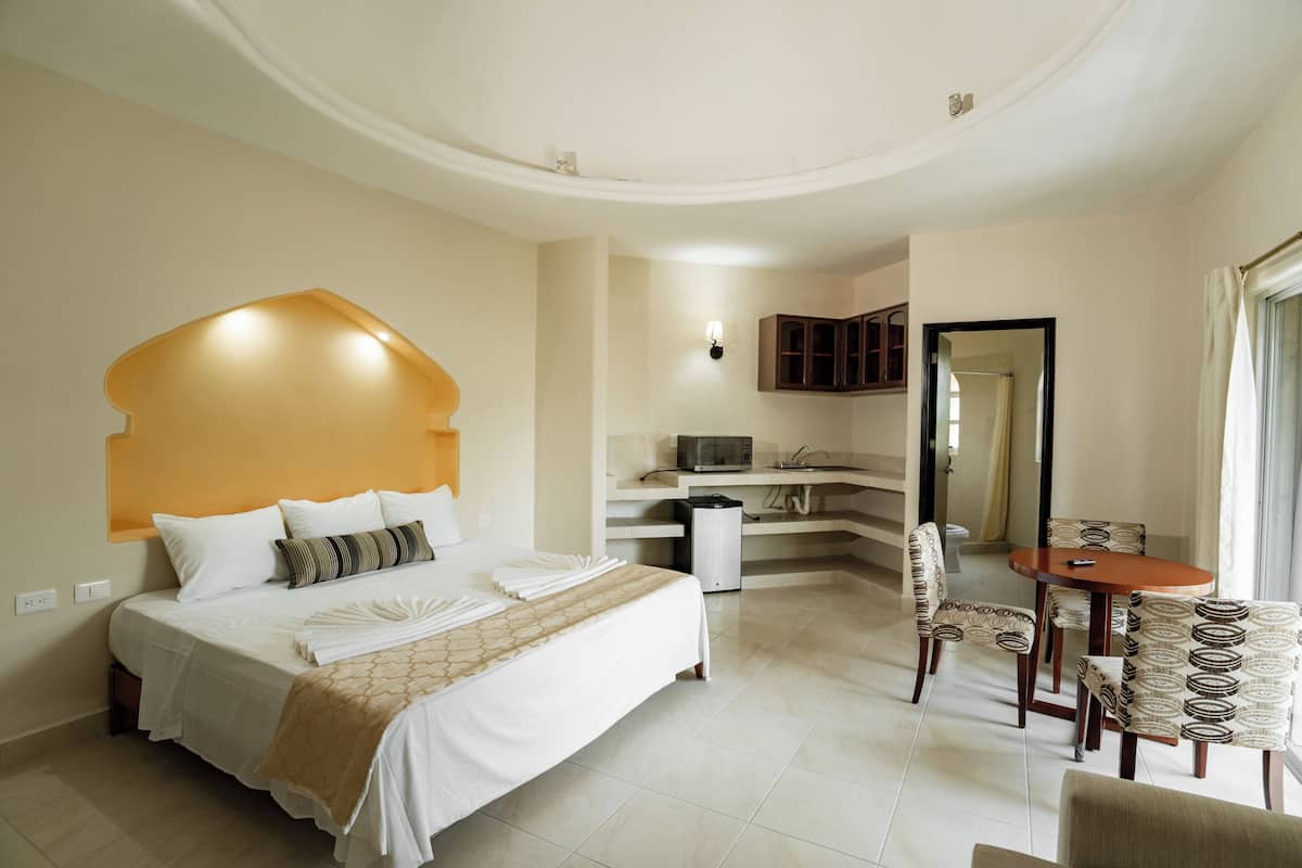 In-room safe, laptop workspace, blackout curtains, soundproofing