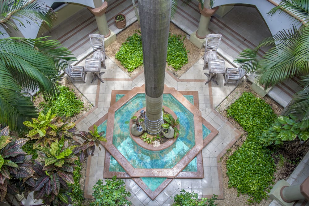 Sahara Hotel