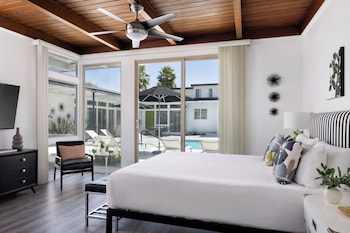 Deluxe Suite, 1 Bedroom | View from room at The Three Fifty Hotel