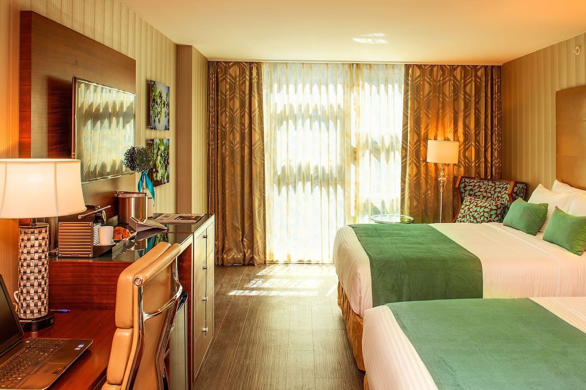 Premium bedding, pillowtop beds, in-room safe, desk