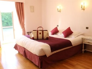 Literie hypoallergénique, bureau, chambres insonorisées