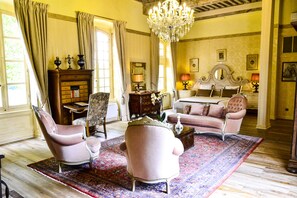 Double Room, Private Bathroom, Garden View (La suite francaise)