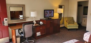 Family Room, Multiple Beds, Non Smoking | Premium bedding, in-room safe, individually furnished, desk - Olympic Inn & Suites (Aberdeen)