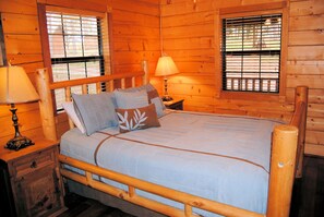 Cabin Superior, 1 giường cỡ queen | Bộ đồ giường cao cấp, bàn ủi/dụng cụ ủi quần áo