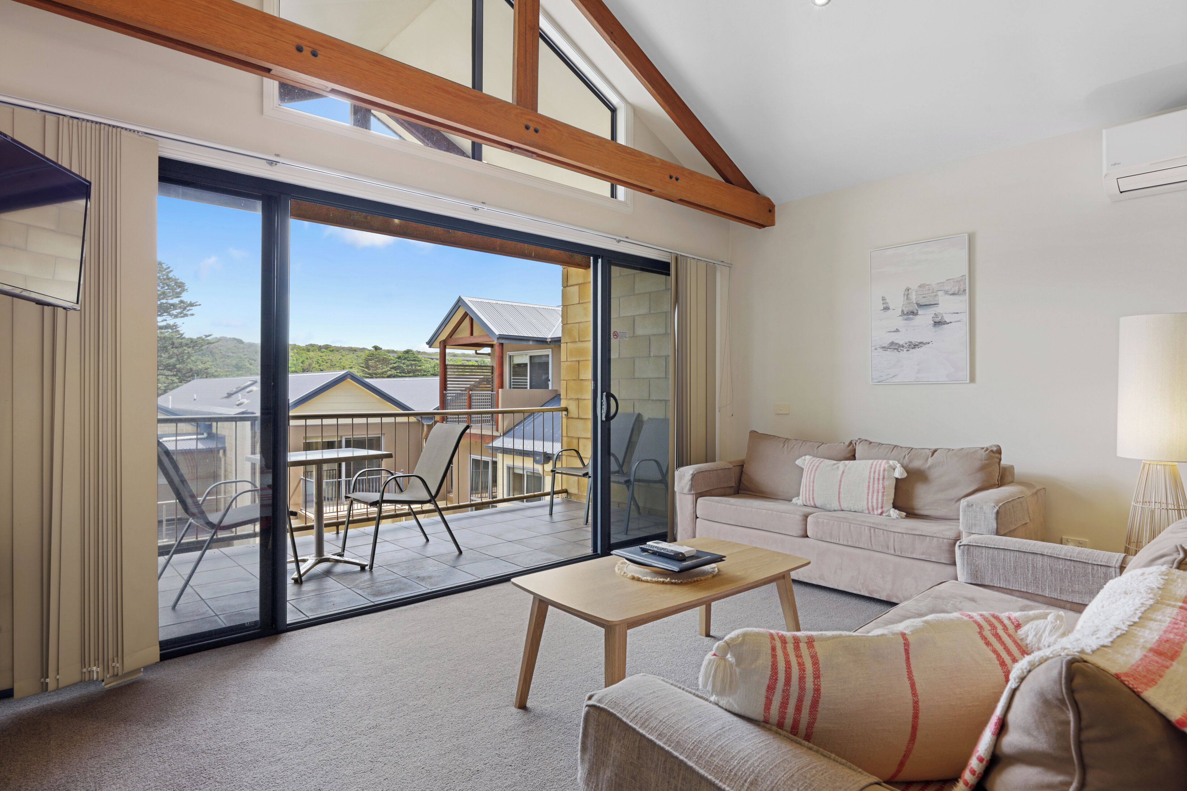 One Bedroom Spa Apartment | Living area | 32-cm flat-screen TV with cable channels, TV