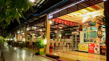 Foodcourt