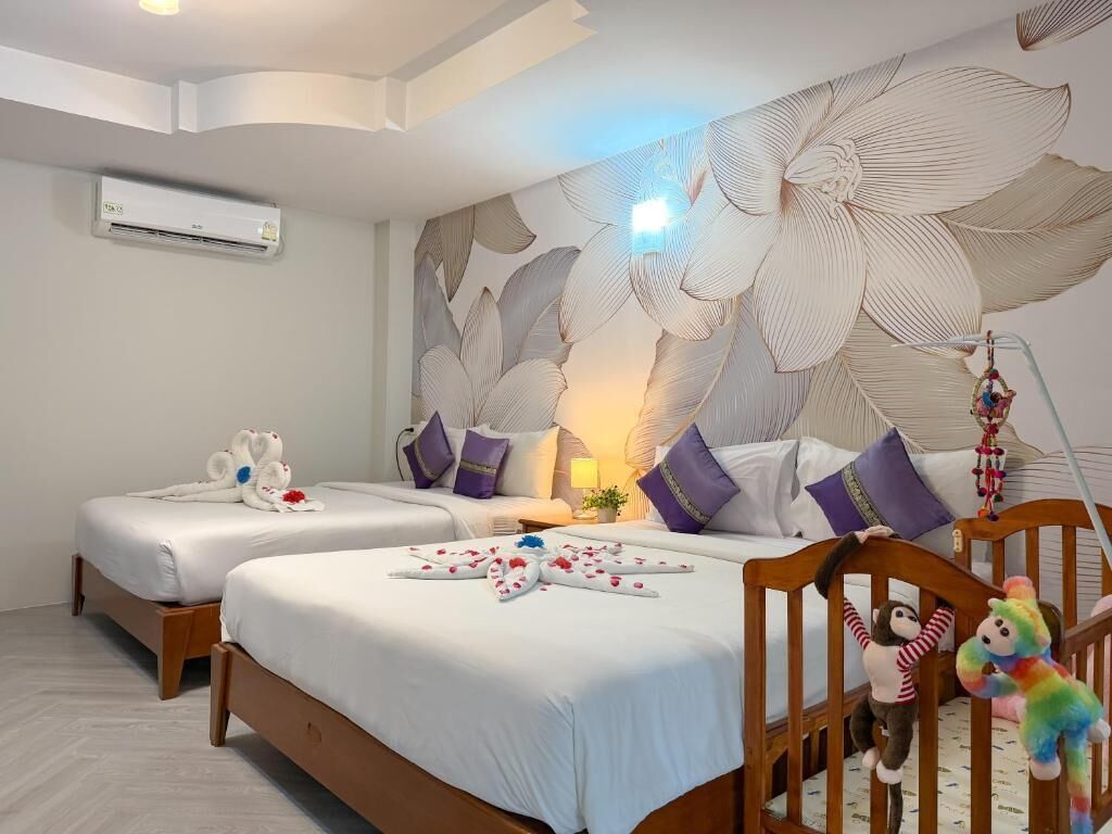 Family Bungalow, 1 Bedroom, Mountain View | Premium bedding, Select Comfort beds, desk, laptop workspace