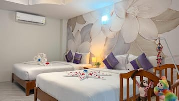 Family Bungalow, 1 Bedroom, Mountain View | Premium bedding, Select Comfort beds, desk, laptop workspace