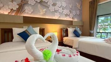 Ropa de cama de alta calidad, colchones Select Comfort y escritorio