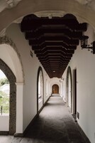 ジュニア スイート | 羽毛の掛け布団、セーフティボックス (室内)、デスク、遮光カーテン