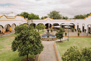 Front of property - Hotel Hacienda La Venta (San Juan del Río)
