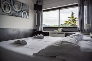Superior Double Room (Amarone)