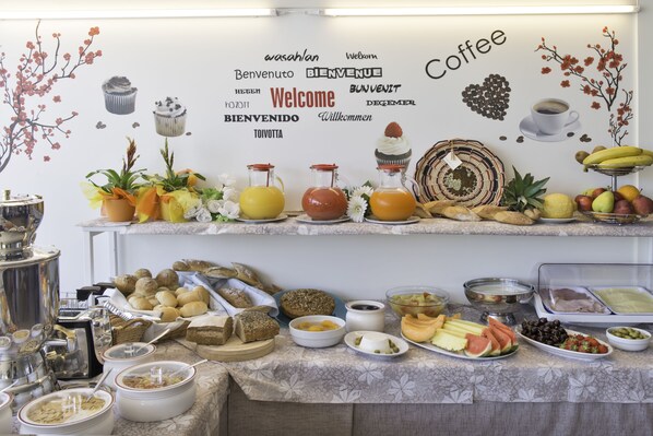 Daily buffet breakfast (EUR 10 per person)