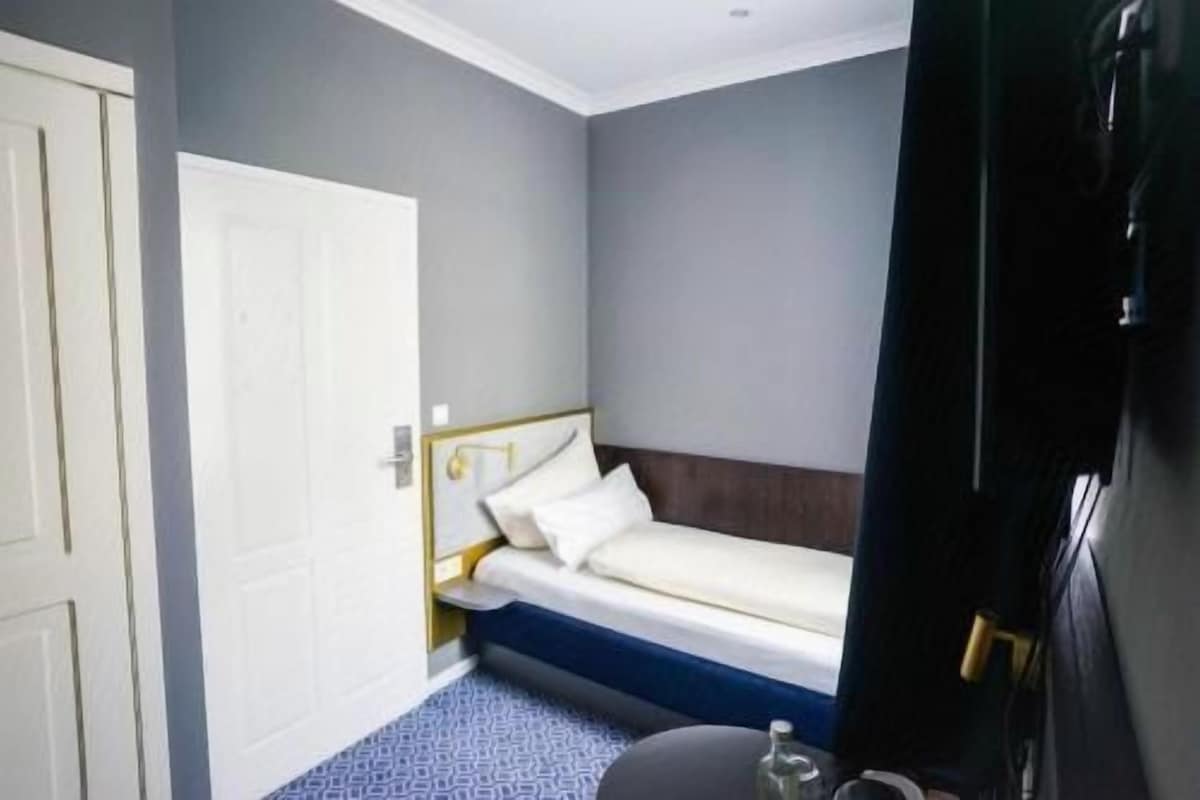 Premium bedding, blackout curtains, soundproofing, free WiFi