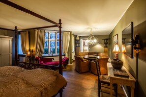 Ropa de cama hipoalergénica y minibar 