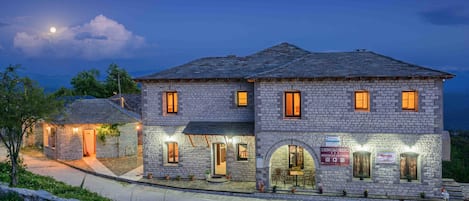 Front of property - evening/night