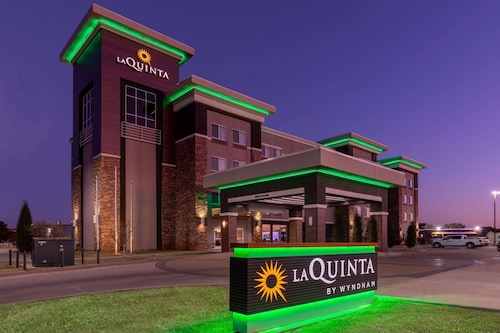 La Quinta Inn & Suites by Wyndham Wichita Falls - MSU Area