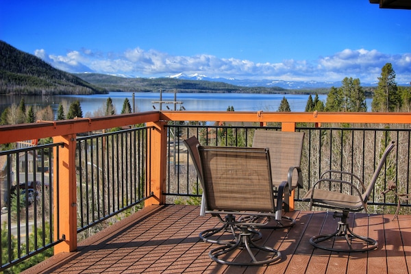 Luxury Apartment, 2 Bedrooms, Fireplace, Mountain View | View from room
