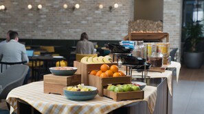Desayuno buffet incluido todos los días