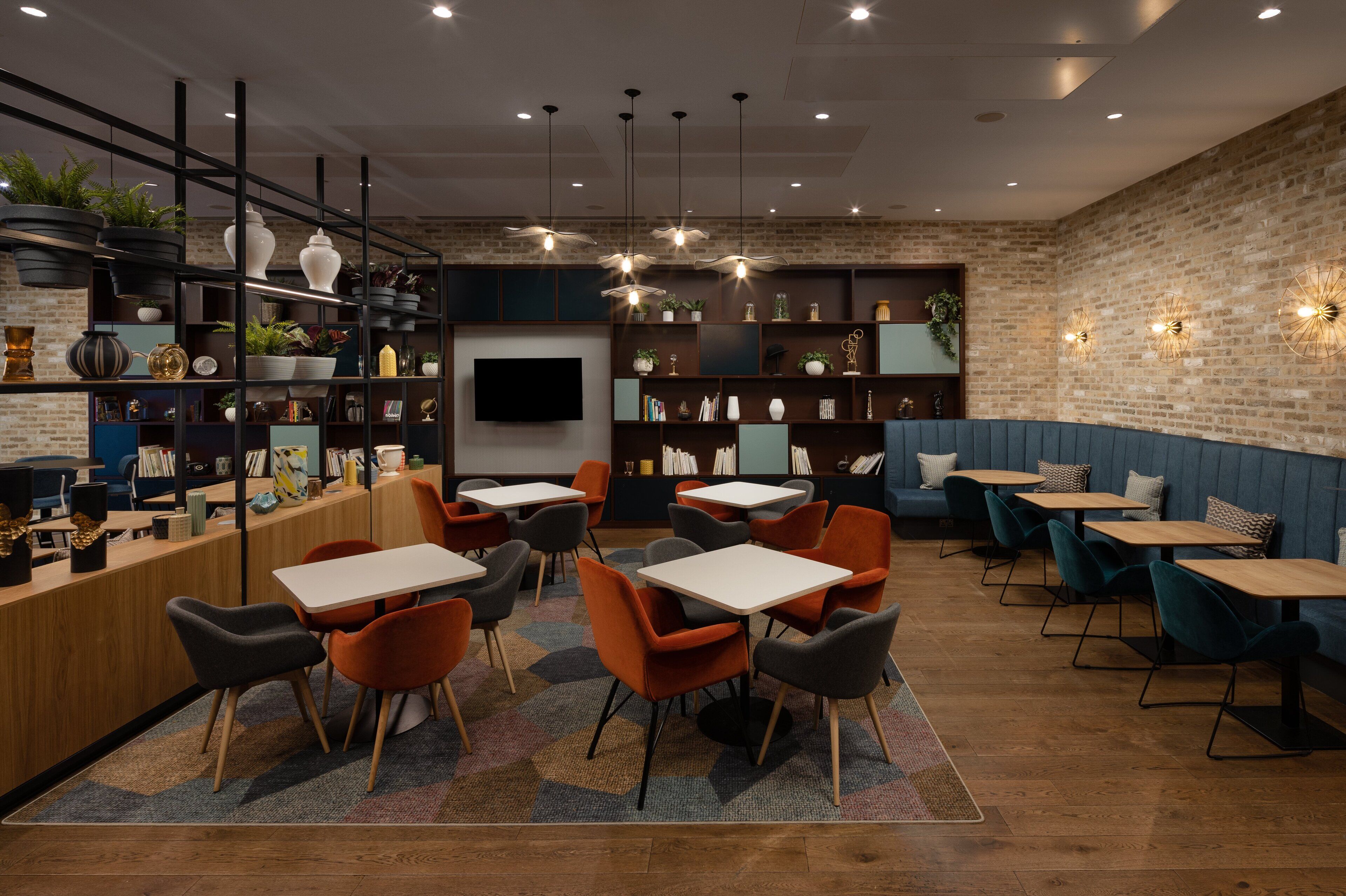 Photo - Staybridge Suites London-Vauxhall by IHG