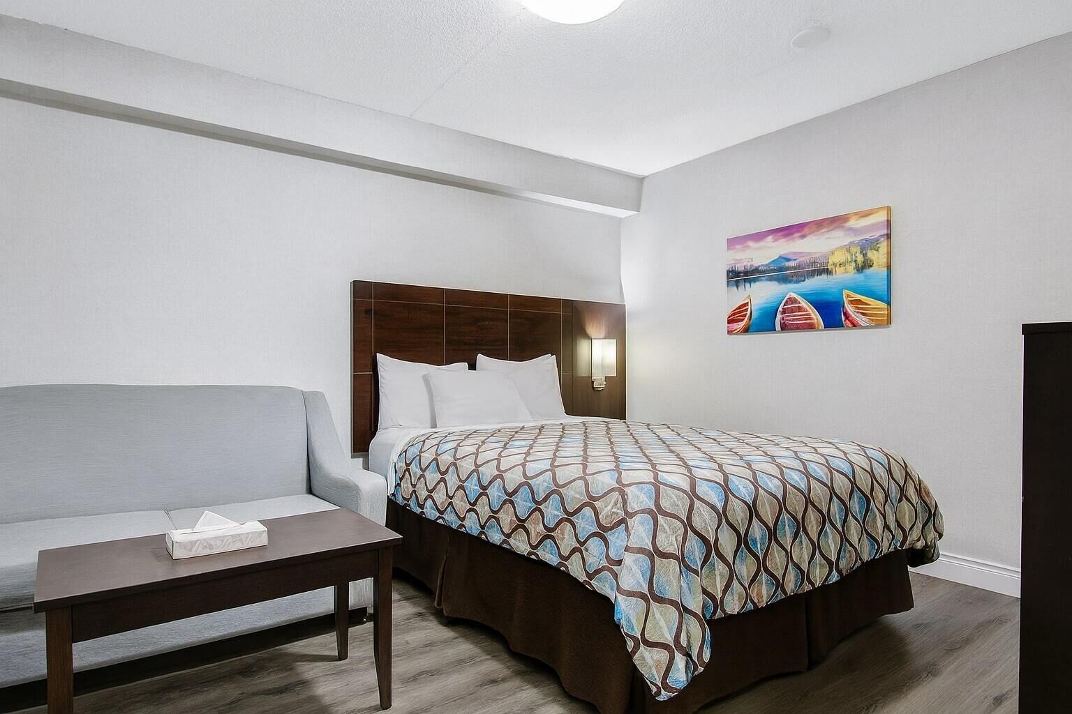 Foto - Deluxe Inn