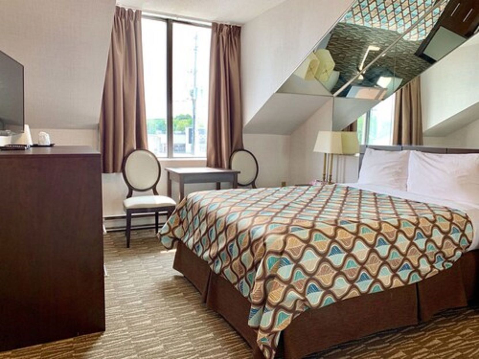 Blackout drapes, iron/ironing board, free WiFi, bed sheets