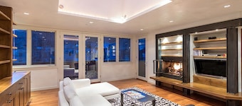 Ice House Suites and Condominiums