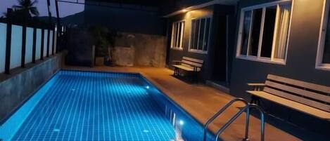Outdoor pool, open 8:00 AM to 8:00 PM, sun loungers