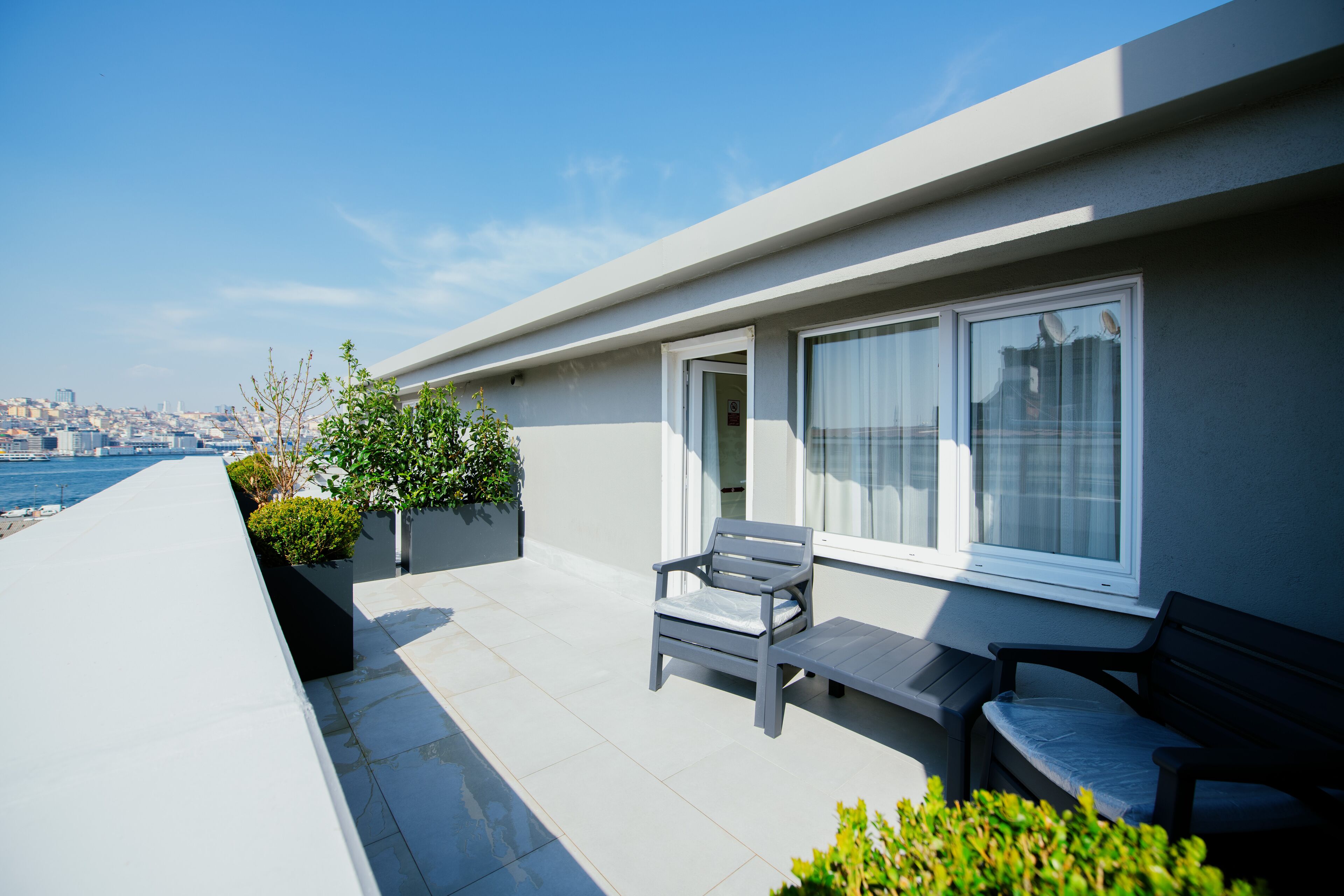 superior double room, balcony, sea view | balcony view