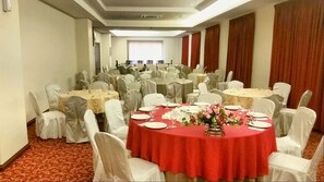 Dining - Hotel Bendahara (Malacca City)