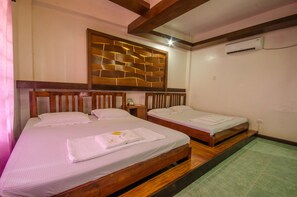Free WiFi, bed sheets