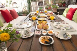 Breakfast area - Köstem Hotel (Cesme)