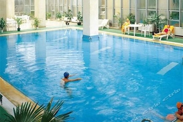 Una piscina techada