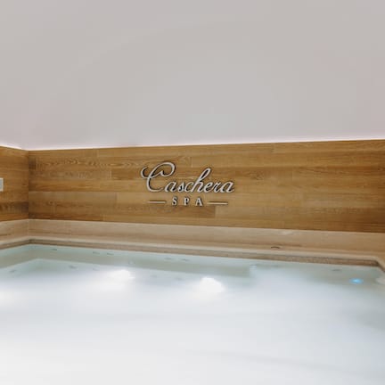 Sauna, steam room, Turkish bath, body treatments, body scrubs